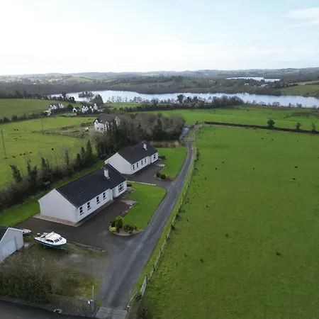 Cassidy 3 Bed 別荘 *