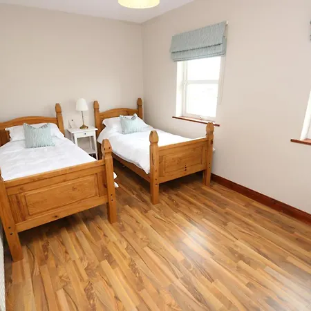 Cassidy 3 Bed Holiday home Cavan
