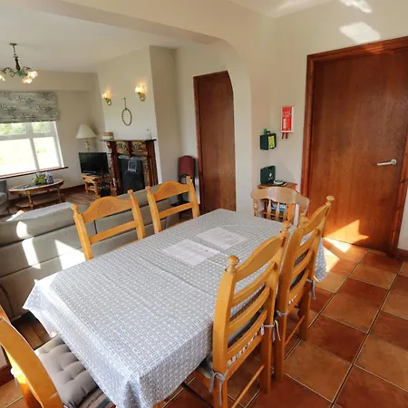 Cassidy 3 Bed *